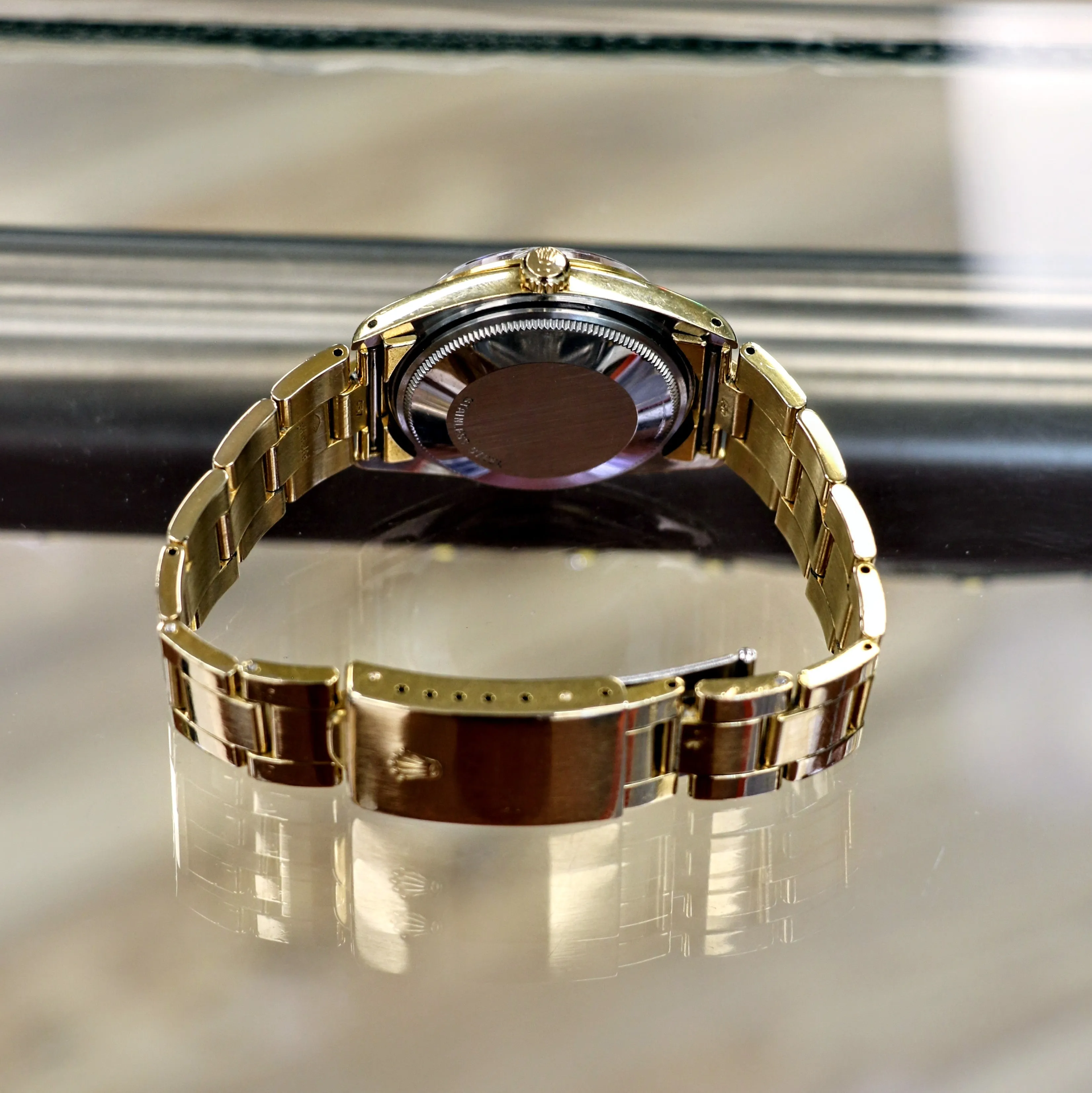 1985 ROLEX Oyster Perpetual Date 34mm Wristwatch Ref. 15505 Cal. 3035 27 Jewels Roman Numerals Dial Vintage Watch