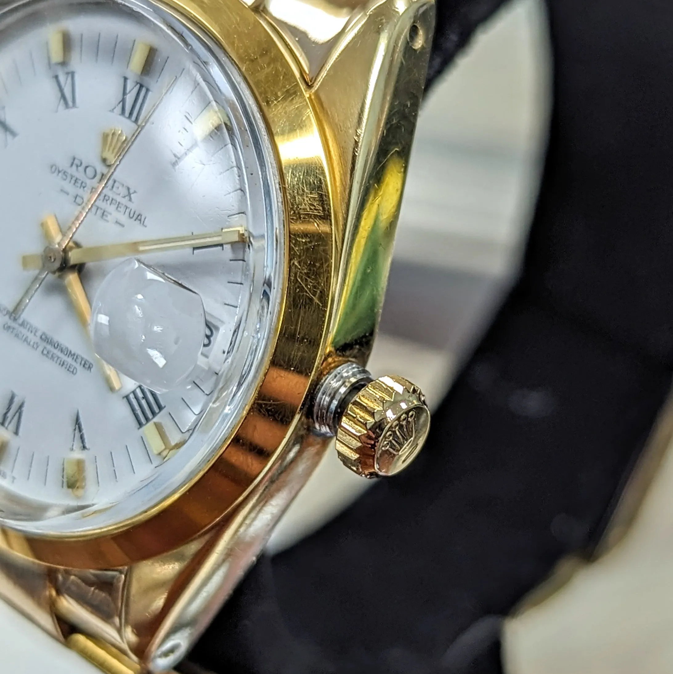 1985 ROLEX Oyster Perpetual Date 34mm Wristwatch Ref. 15505 Cal. 3035 27 Jewels Roman Numerals Dial Vintage Watch