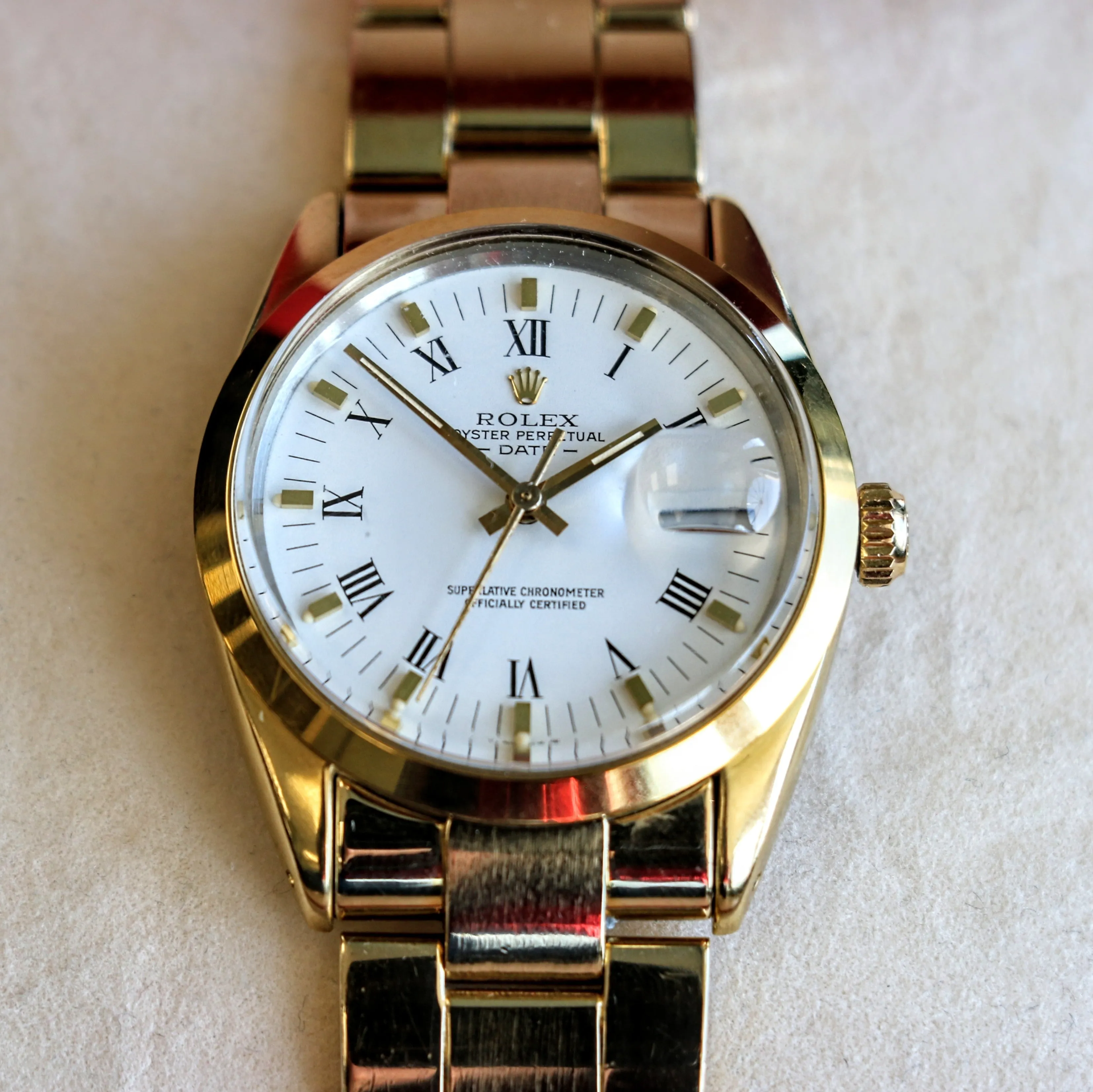 1985 ROLEX Oyster Perpetual Date 34mm Wristwatch Ref. 15505 Cal. 3035 27 Jewels Roman Numerals Dial Vintage Watch