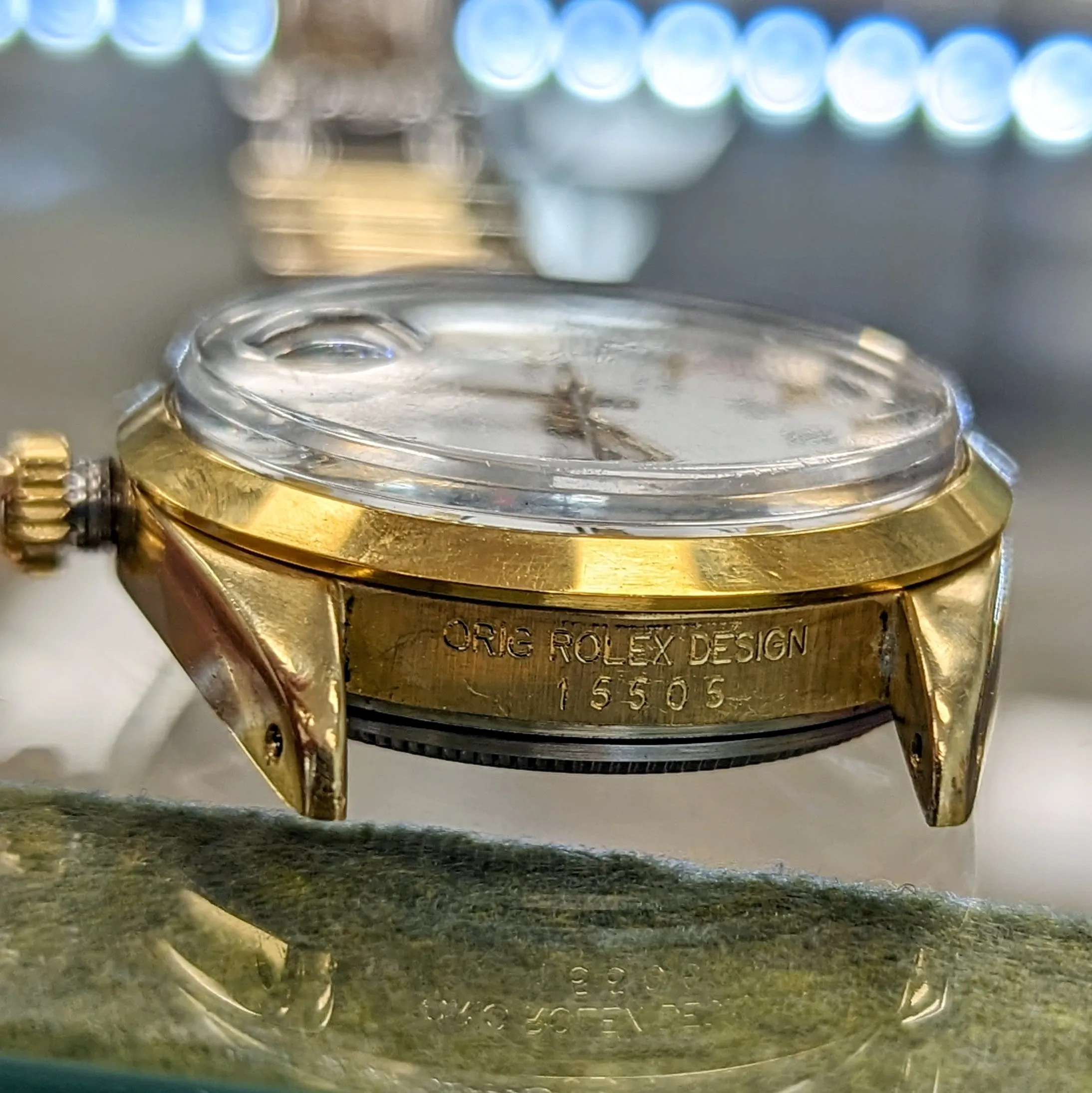 1985 ROLEX Oyster Perpetual Date 34mm Wristwatch Ref. 15505 Cal. 3035 27 Jewels Roman Numerals Dial Vintage Watch