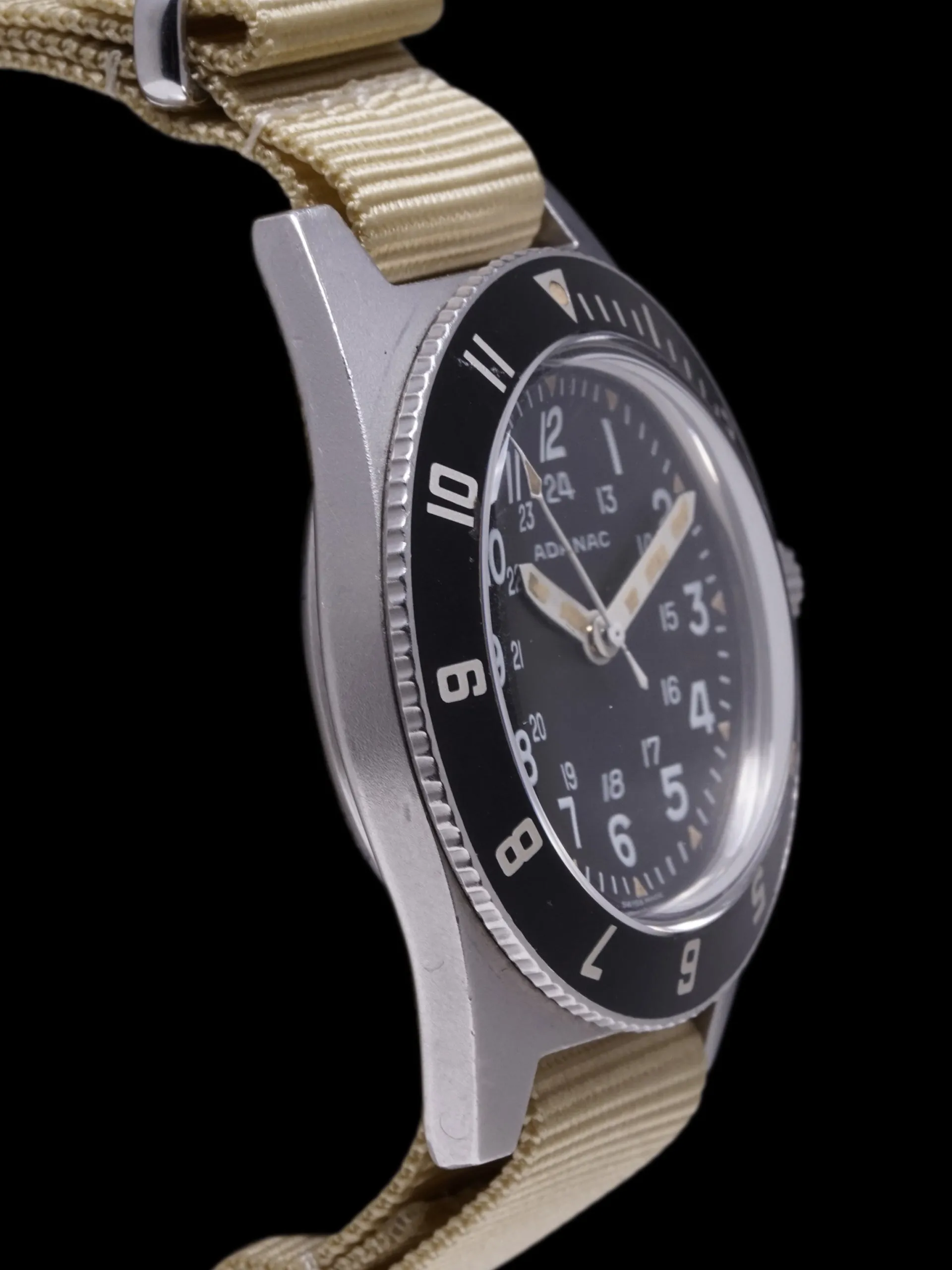1986 Adanac Military Diver/Navigator
