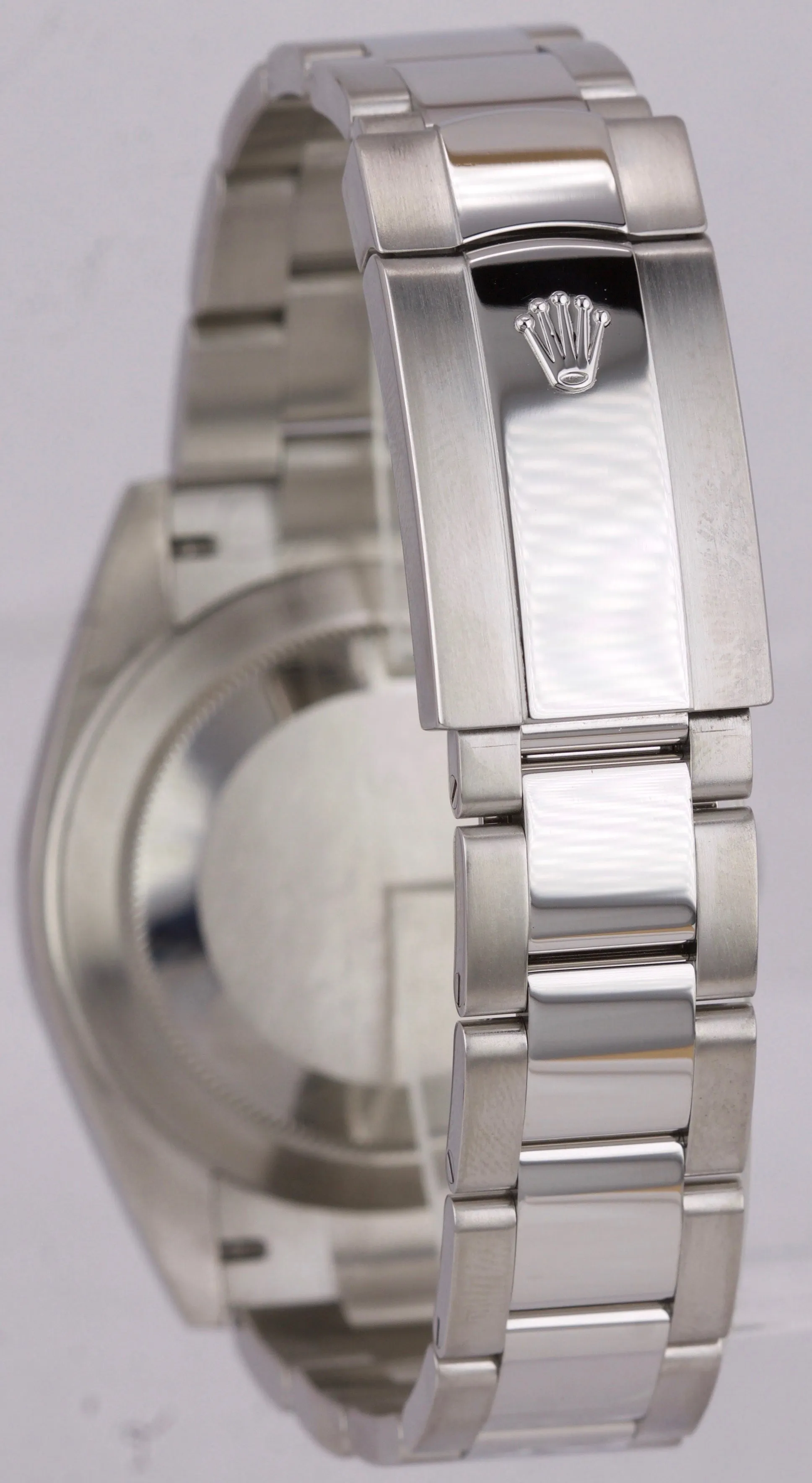 2020 Rolex DateJust 41 Wimbledon Rhodium Grey 41mm Smooth Oyster Watch 126300