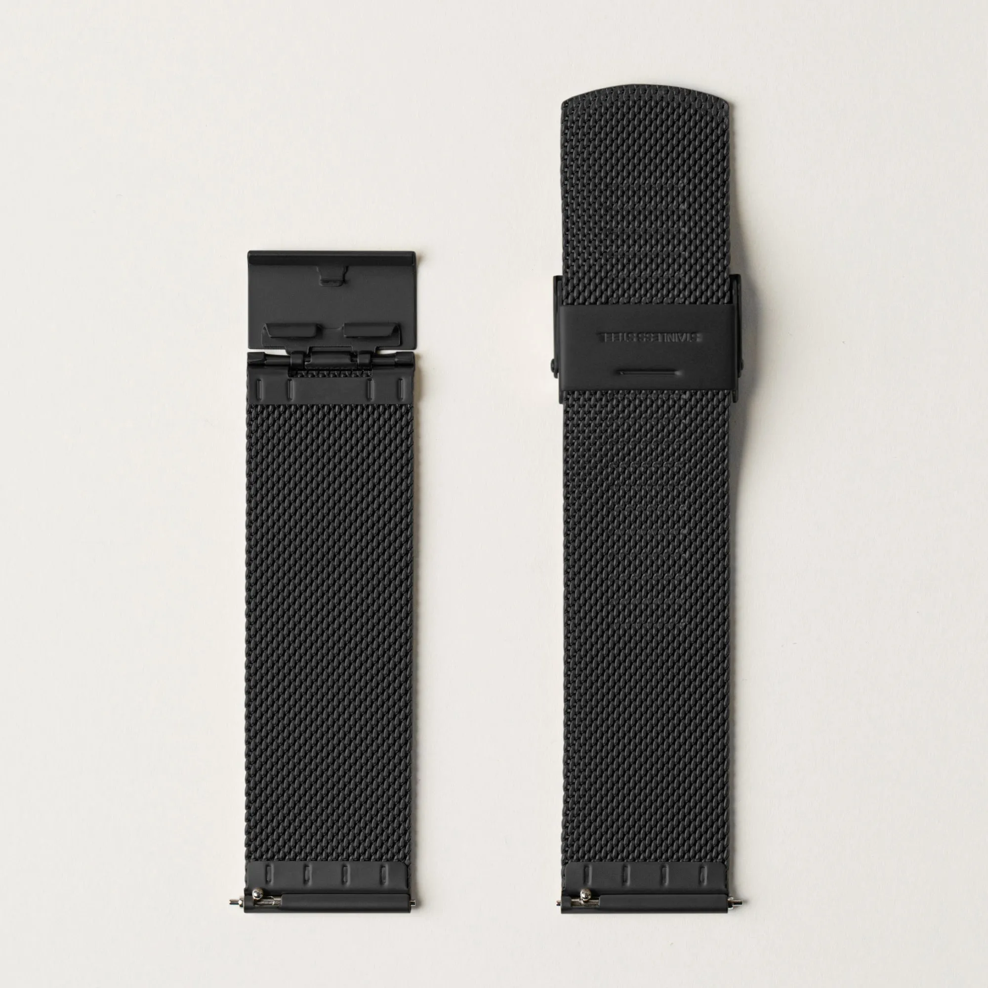 22mm Milanese Bracelet - Black