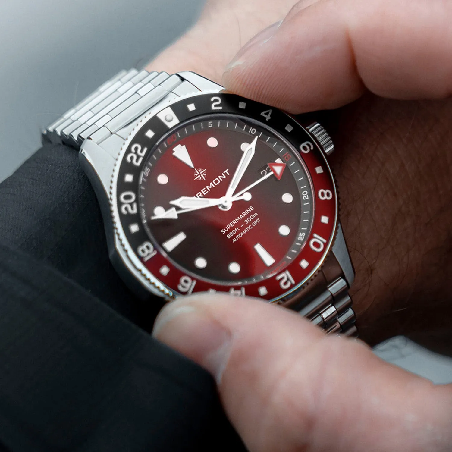 Bremont Supermarine 300M GMT 'Ember' Red Automatic – SM40-GMT-SS-RDBK-B