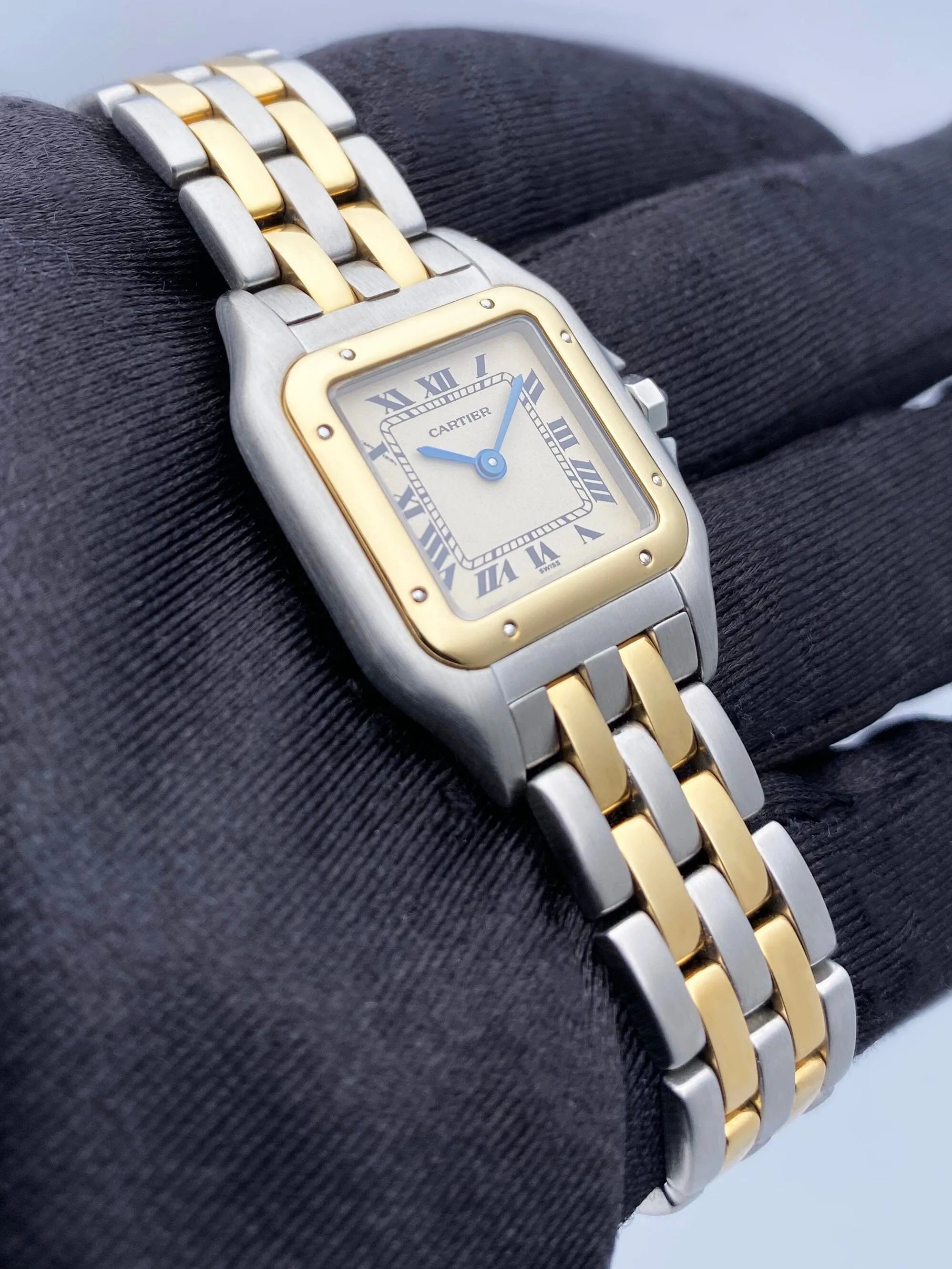 Cartier Panthere 84083242 Two Row Ladies Watch