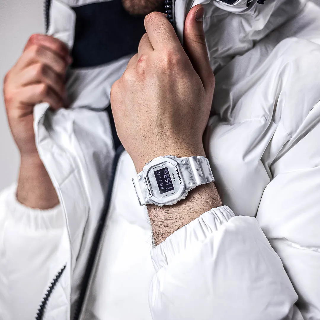 Casio - DW-5600GC-7DF