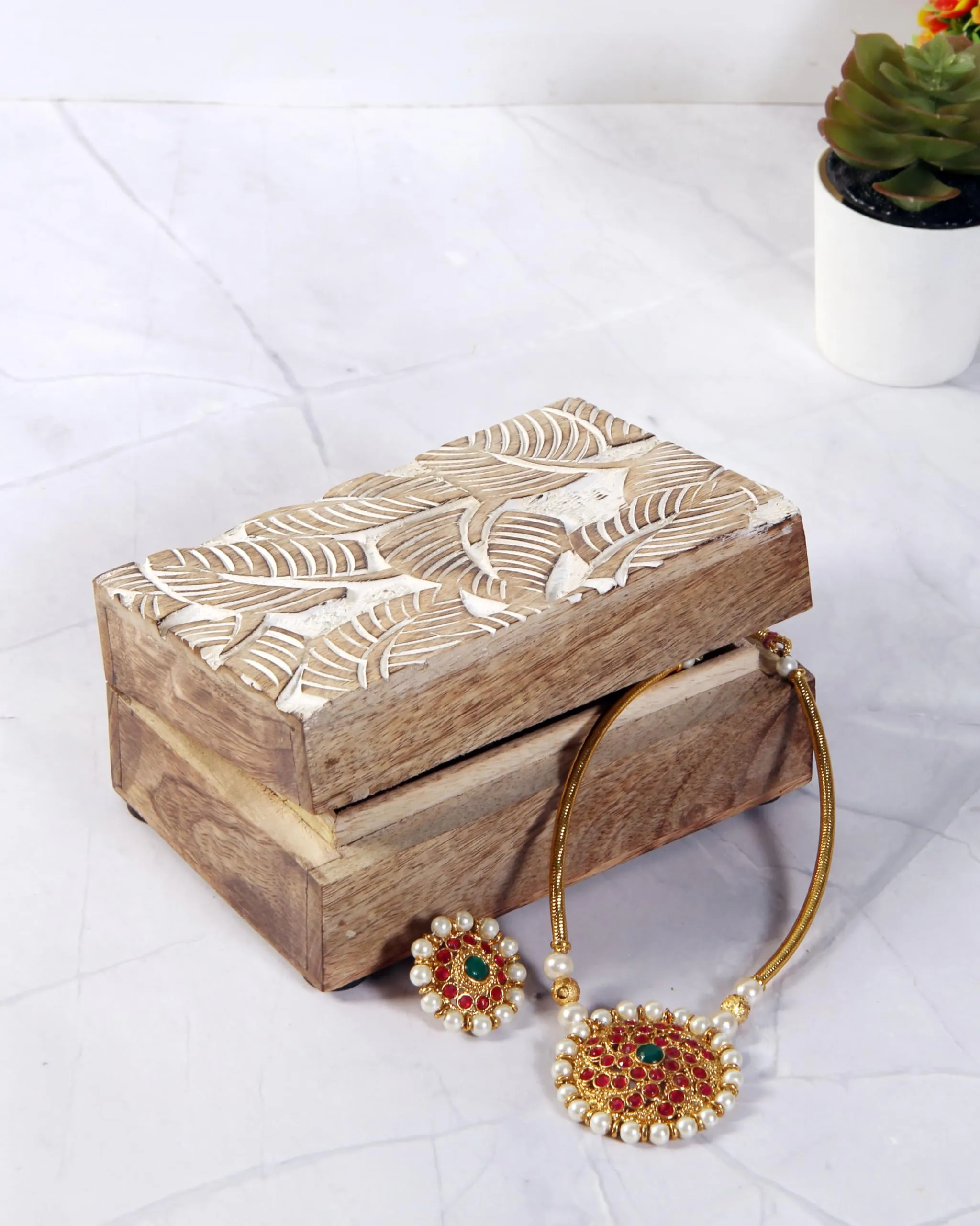 Christmas Gift Wooden Hand White Wash Leaf Design Jewelry Storage Box Holder | Tarot Card Trinket Keepsake Wooden Storage Box Perfect Gifts for Women 6x4x2.5 Inch