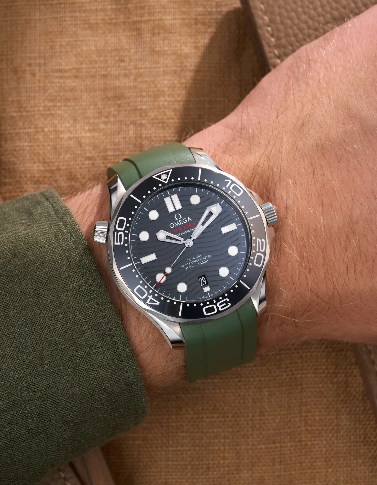 FKM Rubber Strap for Omega Seamaster 300 Diver - Military Green