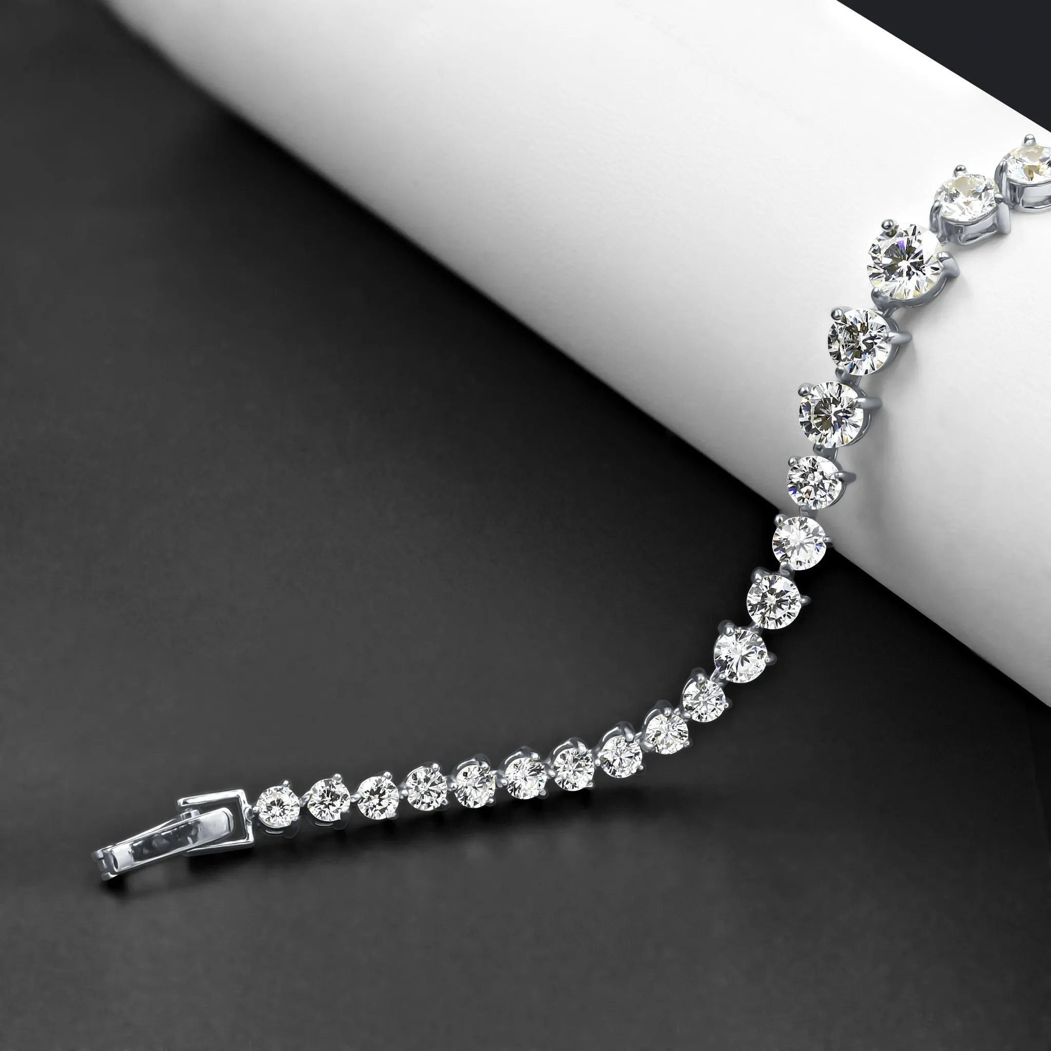 LUCULENTUS STERLING SILVER TENNIS CHAIN  | 9217971