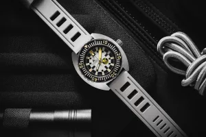 New SYNCHRON POSEIDON Diving Watch ISOfrane Rubber Limited Edition 481/1000