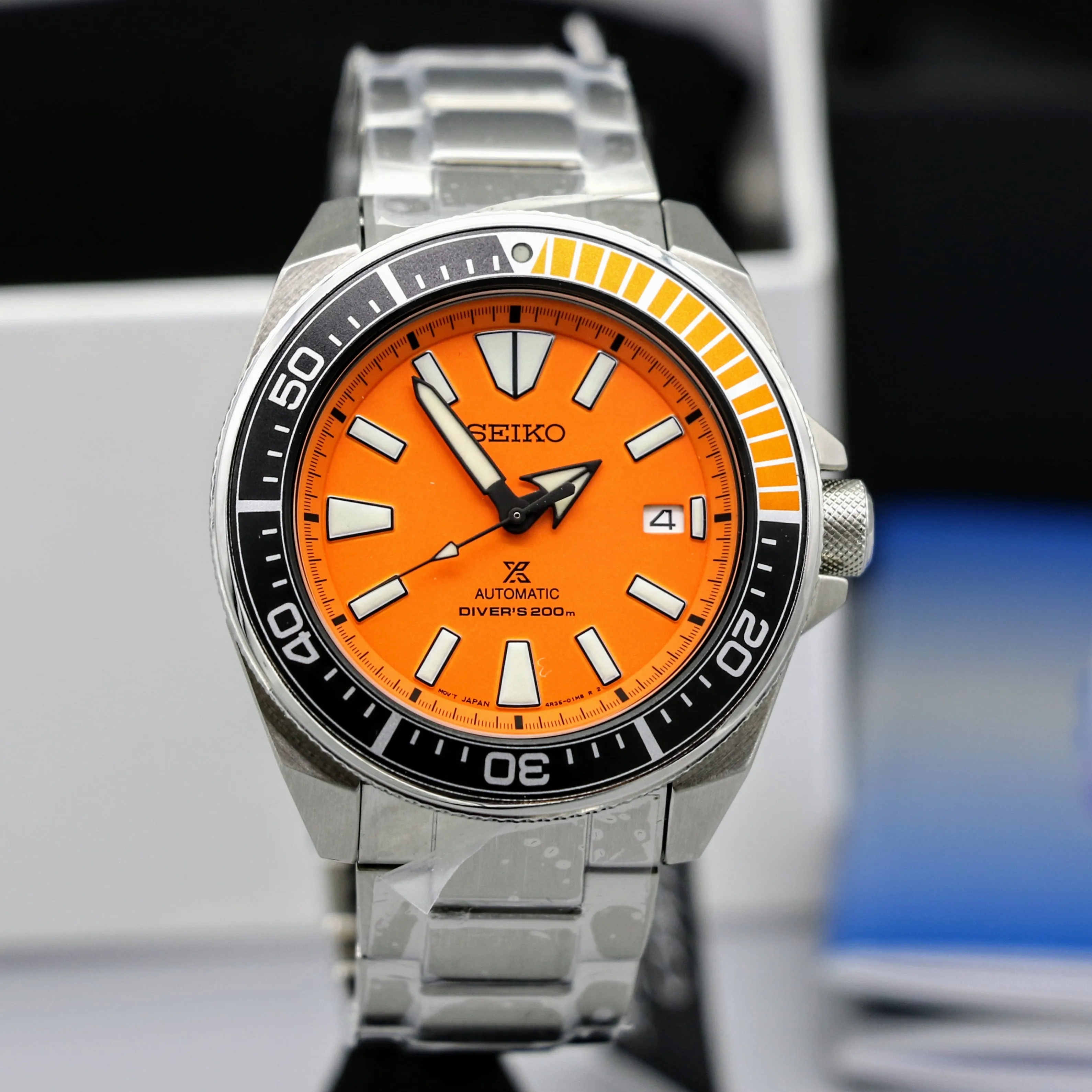 NEW W/ BOX & PAPERS SEIKO Prospex Automatic Diver's Wristwatch DISCONTINUED Cal. 4R35 23J