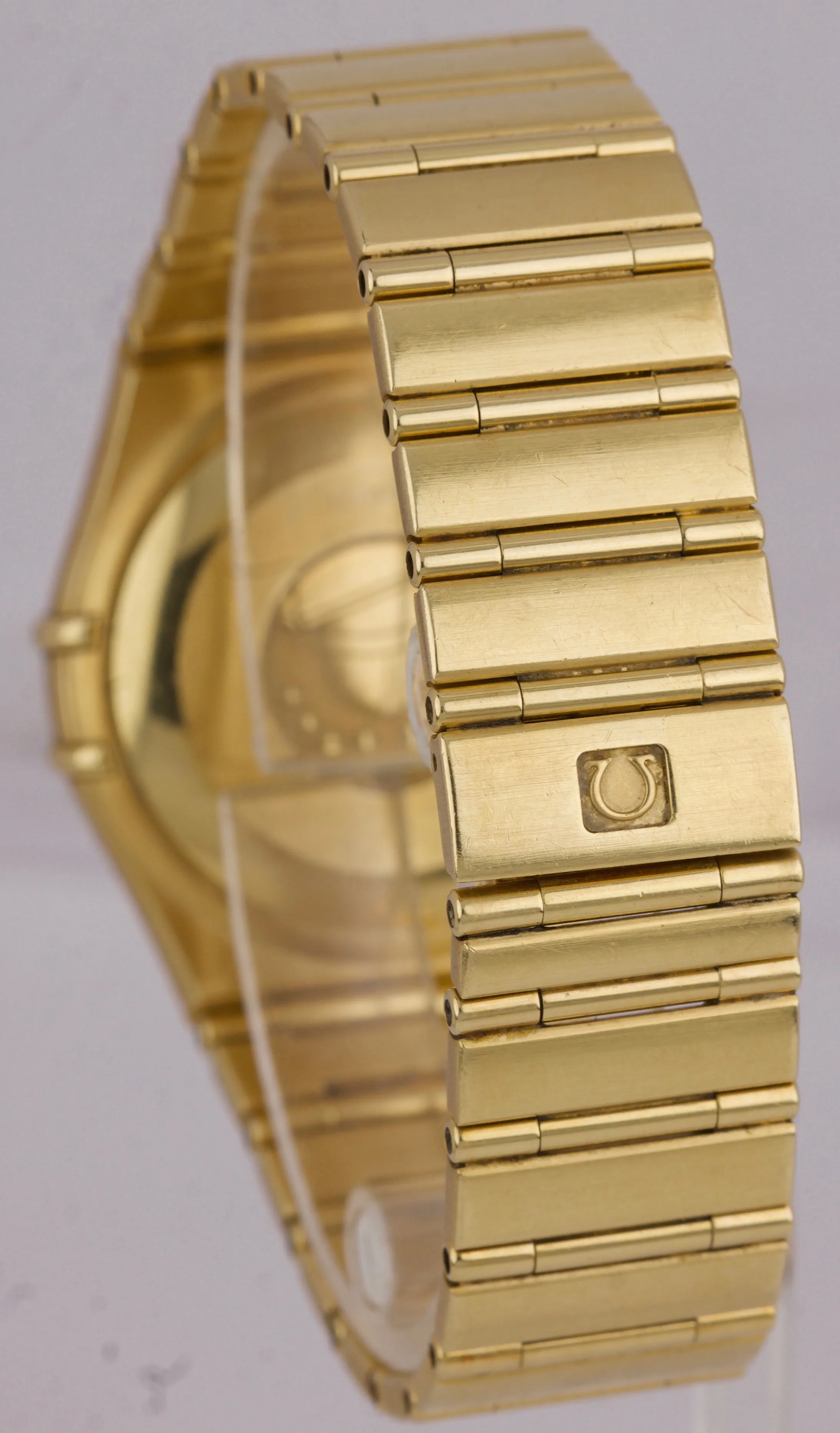 Omega Constellation 95 Champagne 18K Yellow Gold 36mm Automatic Watch 1102.10.00