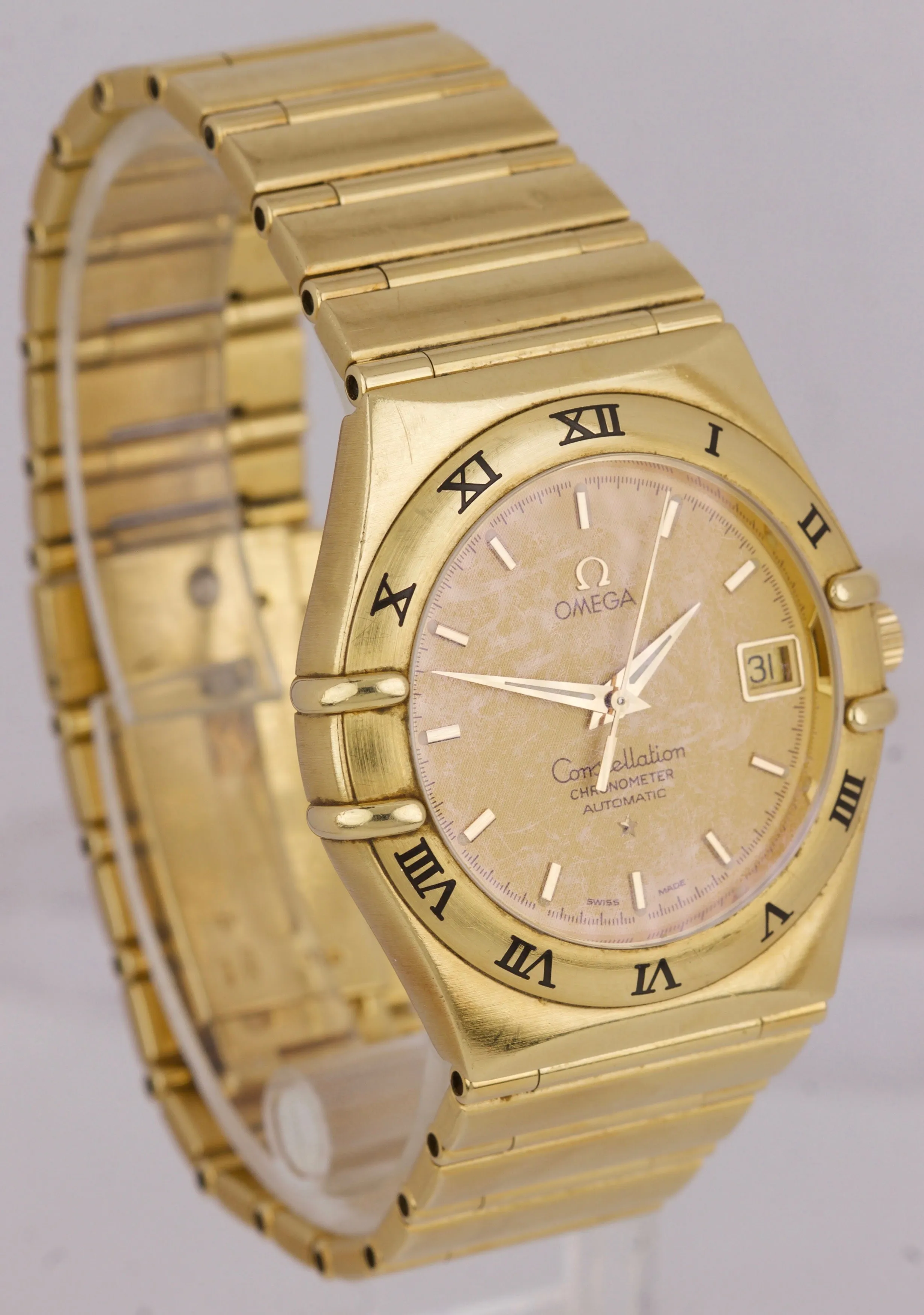 Omega Constellation 95 Champagne 18K Yellow Gold 36mm Automatic Watch 1102.10.00