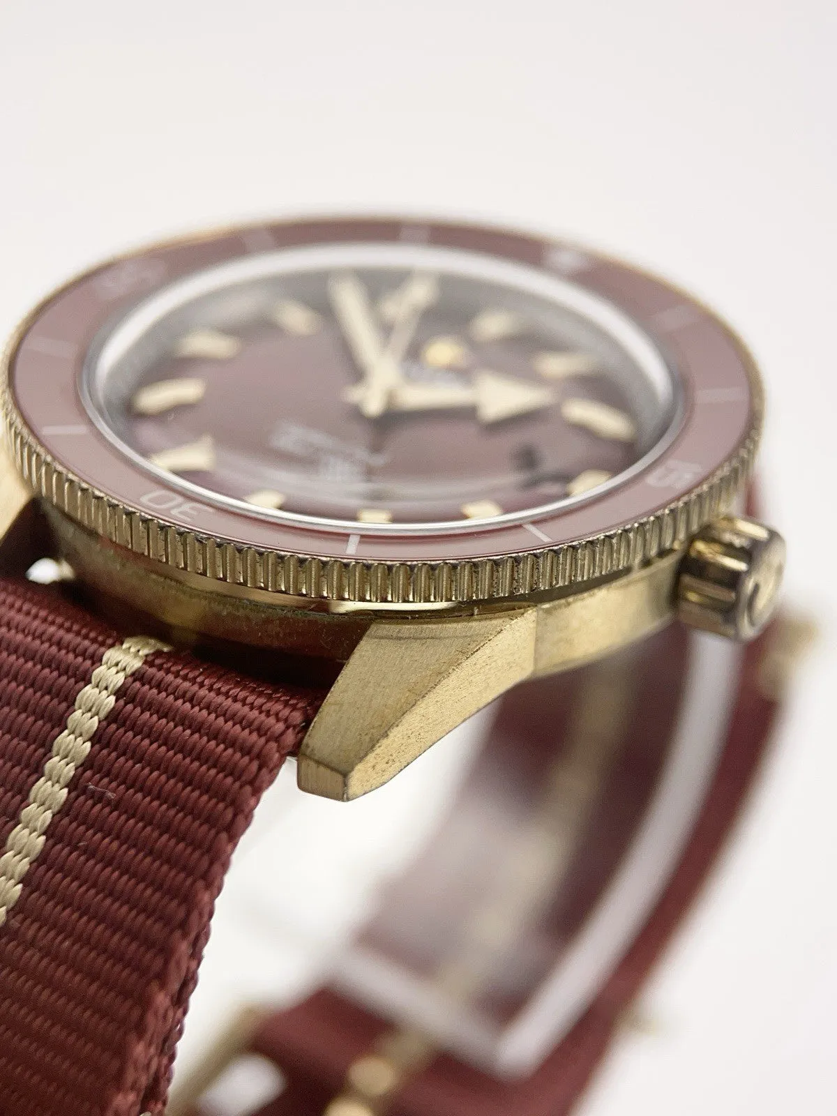 Rado HyperChrome Bronze Red Dial 42mm Automatic Movement Men’s Watch 763.0504.3