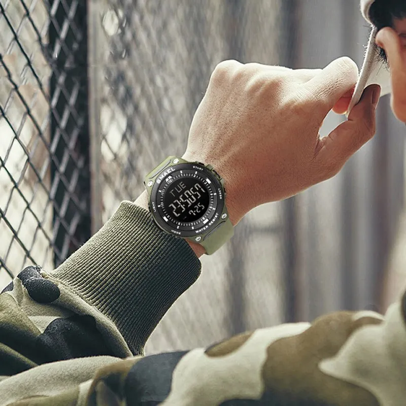SMAEL Sport Watch Men Military Army Digital Watches Waterproof Alarm Male Clock LED Date Men WristWatch Relogio Masculino