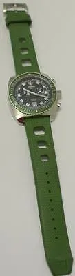 Sold!!! ZODIAC MEN'S SEA DRAGON Green Hulk RUBBER Diving WATCH ZO2228 Swiss Chronograph