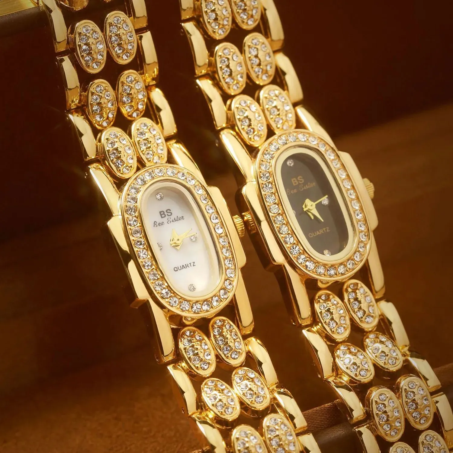 Watches  Luxury Diamond Quartz Gold Bracelet