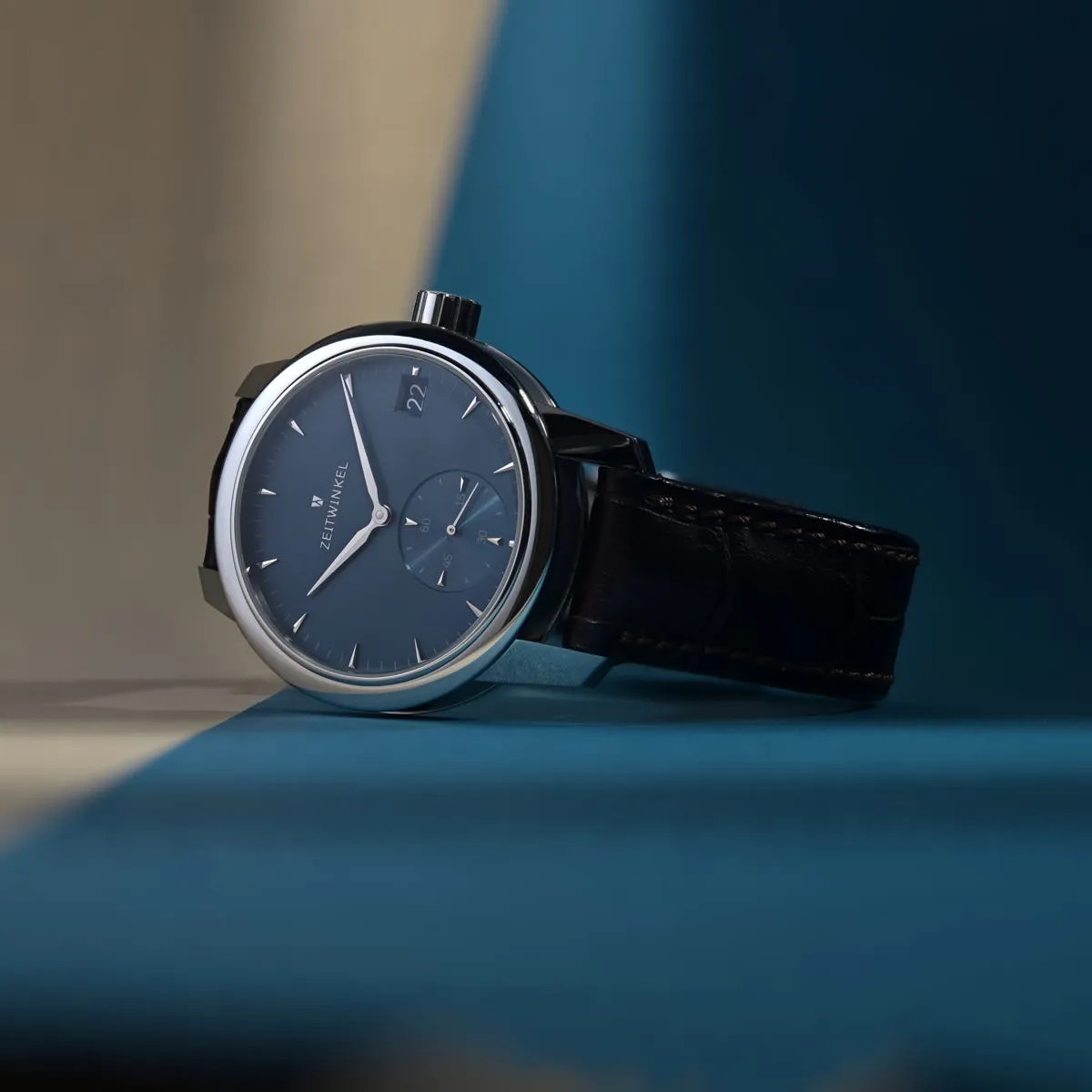 Zeitwinkel 188º Blue 39mm (Pre-Order - Built to Order)